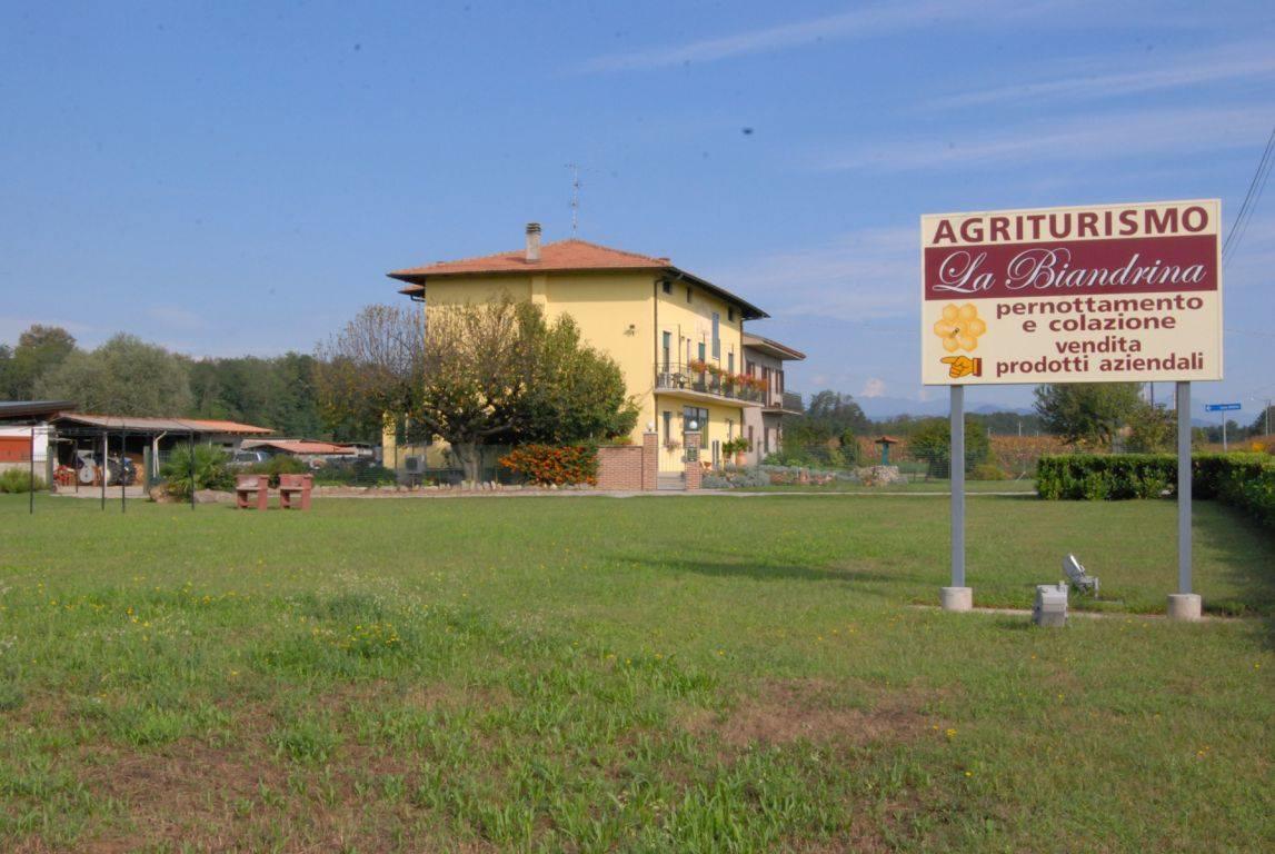 Agriturismo La Biandrina Carpignano Sesia Exteriér fotografie